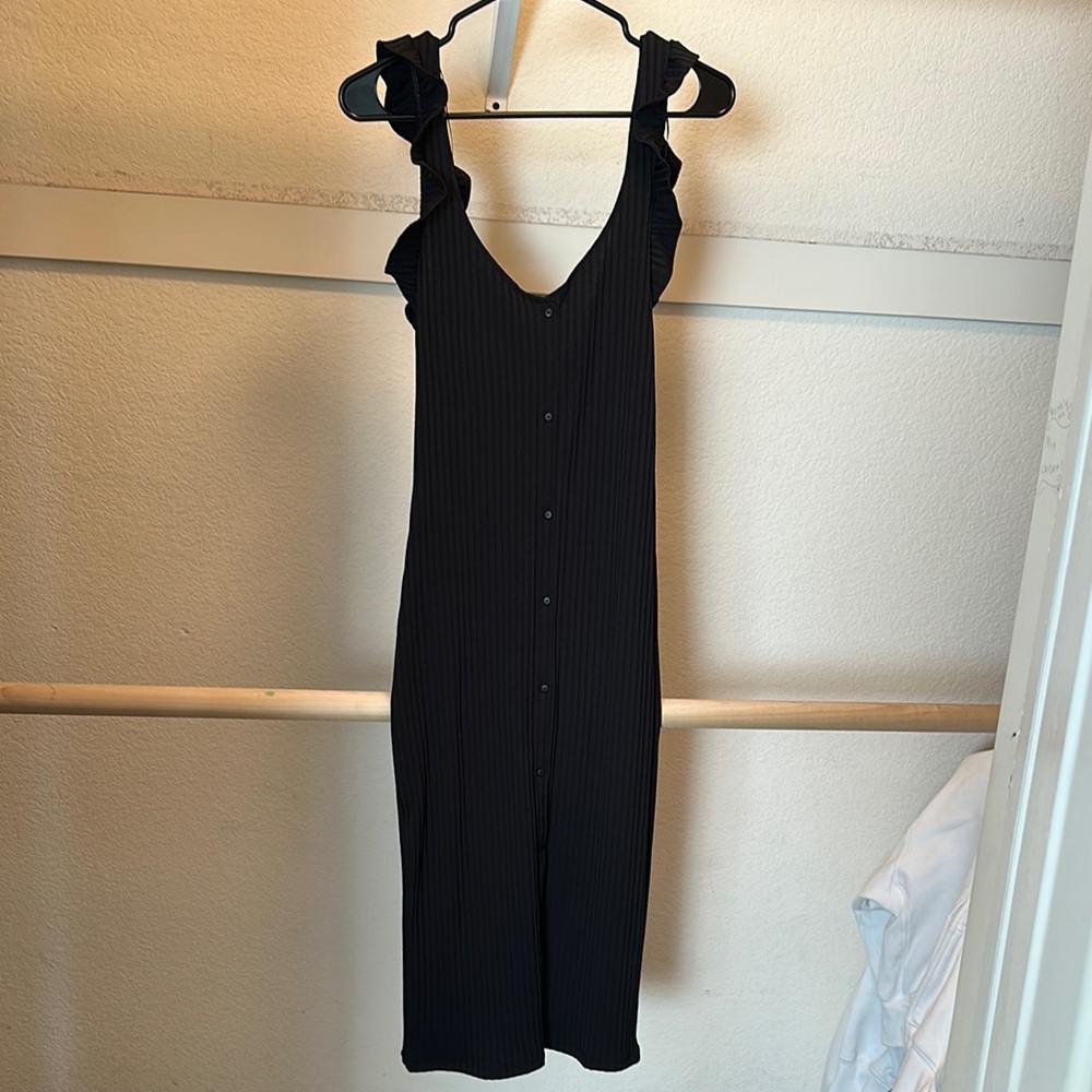 Zara Black Sleeveless Button-Down Midi Dress